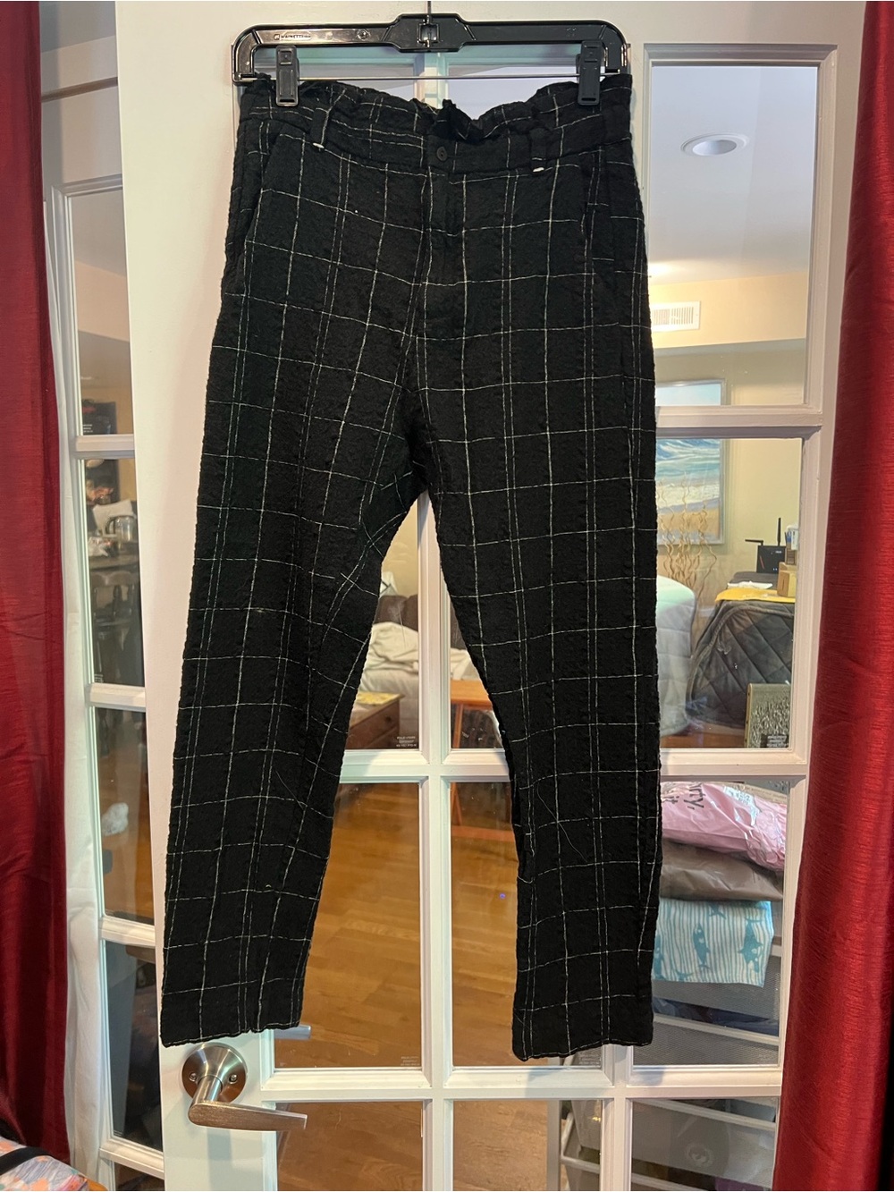 Women Black Windowpane Chinos